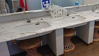 洗面化粧台の交換後